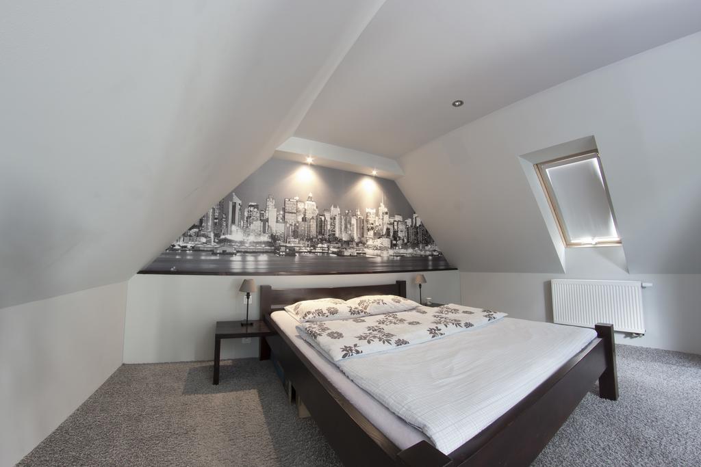 Modern Apartment Oświęcim Habitación foto
